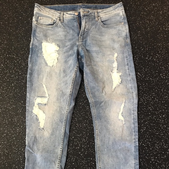 Le 31 Ripped Denim - Picture 2 of 4